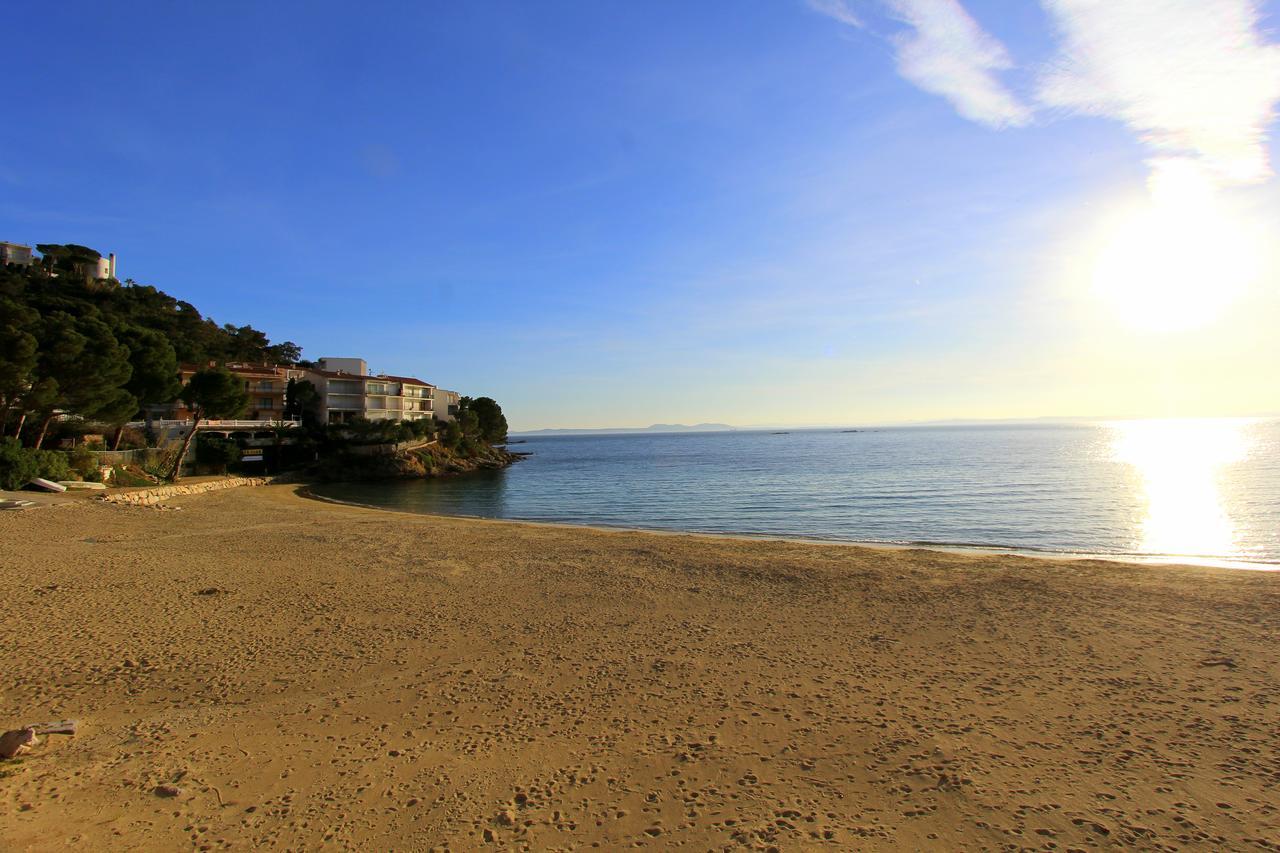 Leon Inmo Apartment Estefania - 10320 Ρόζες Εξωτερικό φωτογραφία